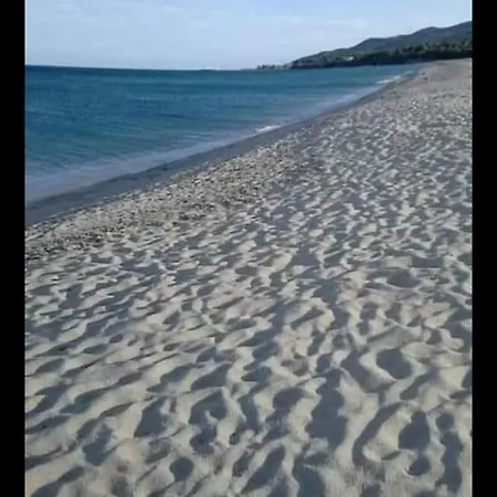 アパート Bas De A 100 M De La Solaro