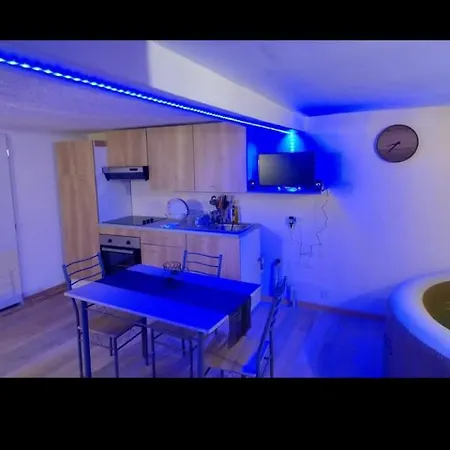 Bas De A 100 M De La * Solaro